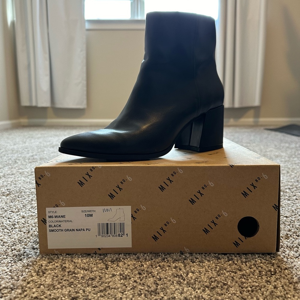 Women’s Black Bootie